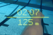 一体式设计续航16小时，Form专为游泳运动员推出AR眼镜